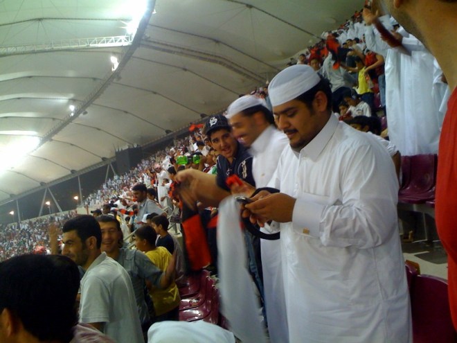 There were so many people on their phones you could hardly make a call. The network was saturated.